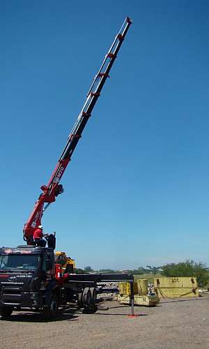 Guindaste articulado Guindaste articulado