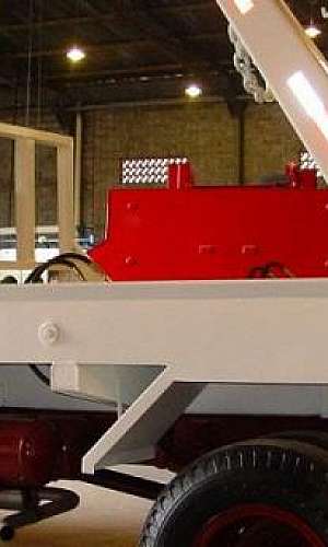 Poliguindaste duplo articulado Poliguindaste duplo articulado