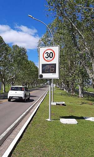 Radar de velocidade para condomínios Radar de velocidade para condomínios