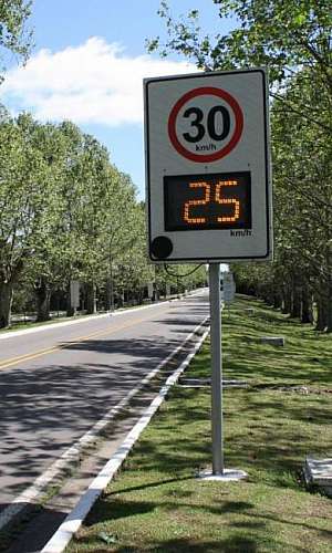 Redutor de velocidade para condomínio Redutor de velocidade para condomínio